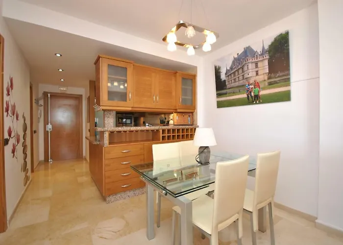 Roca Bajondillo 토레몰리노스